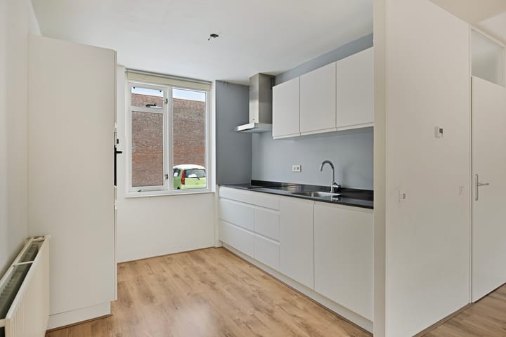 Foto 3 van Schoenmaker 2