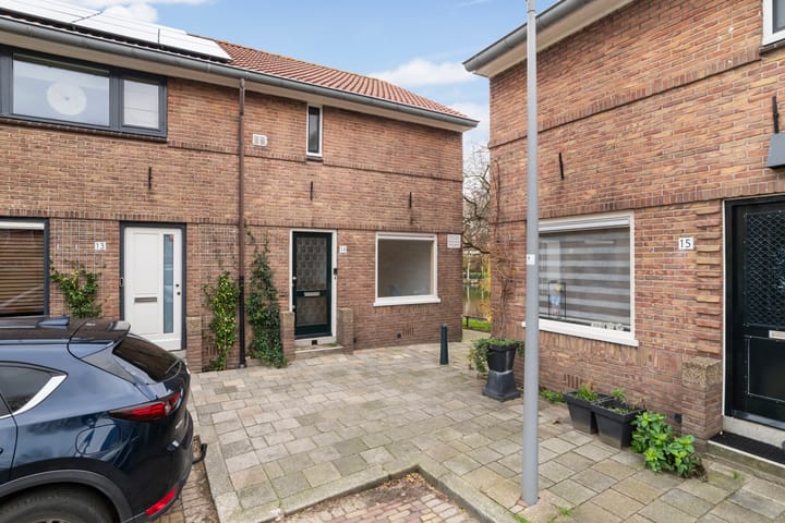 Photo 3 of Jubileumplein 14