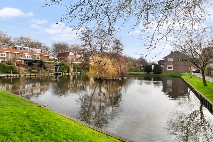 Foto 16 van Jubileumplein 14