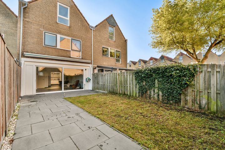 Foto 10 van Karveel 46 68