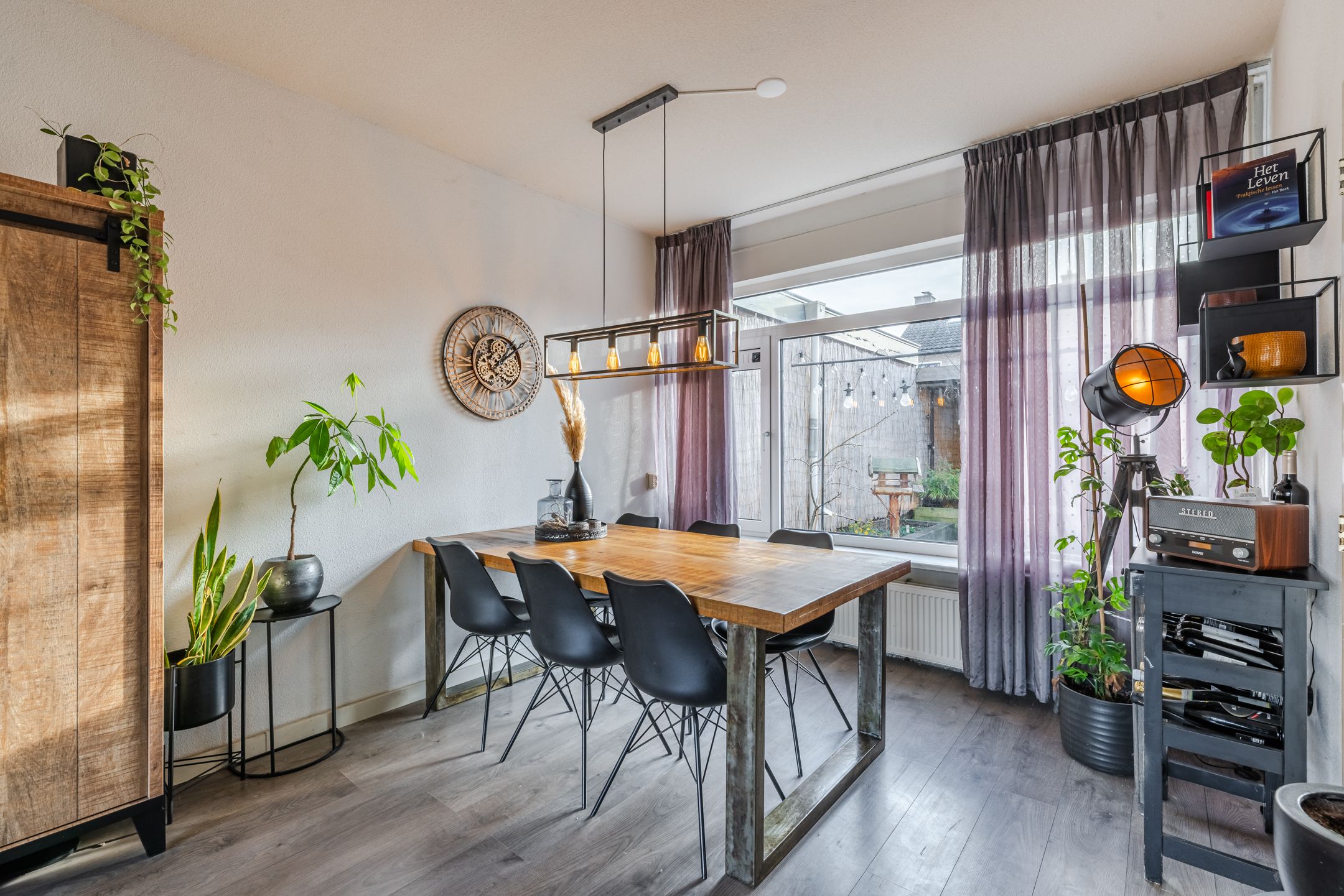 Photo 9 of Evertsenstraat 3