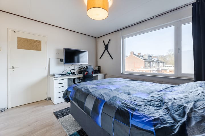 Foto 16 van Evertsenstraat 3