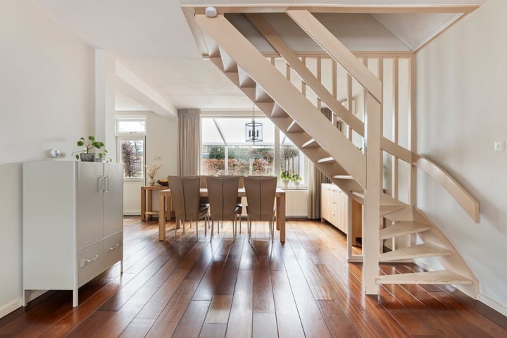 Foto 10 van Moerbeilaan 6