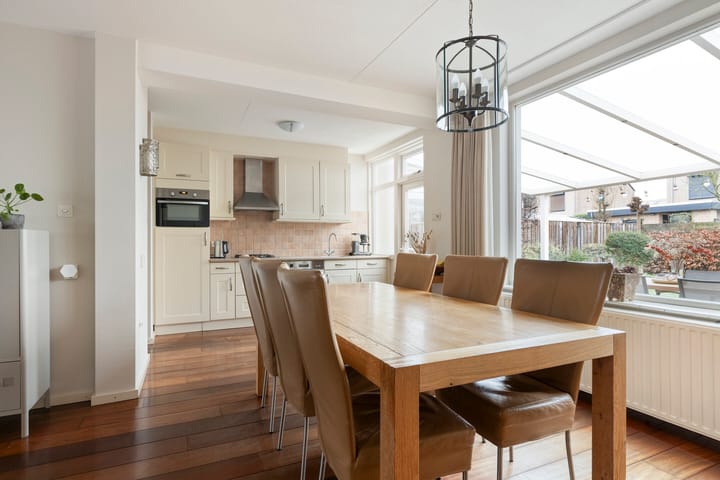 Foto 11 van Moerbeilaan 6