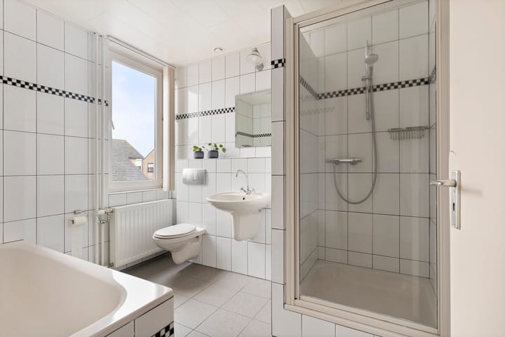 Foto 24 van Moerbeilaan 6