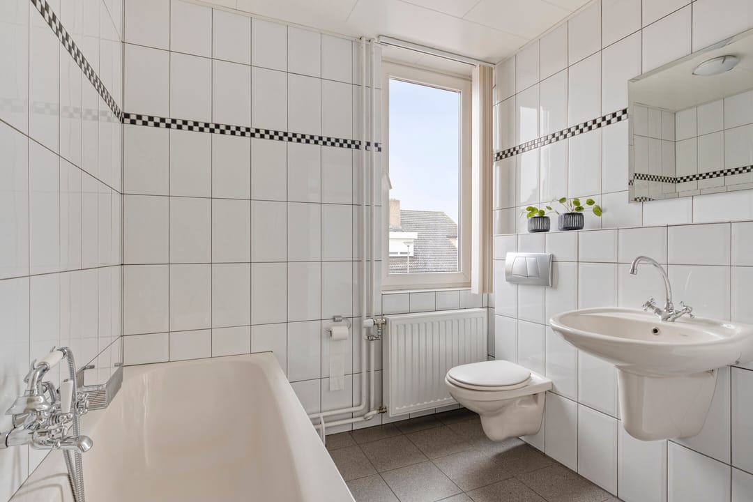 Foto 23 van Moerbeilaan 6