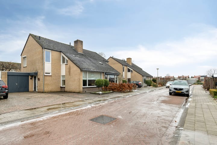 Photo 4 of Moerbeilaan 6