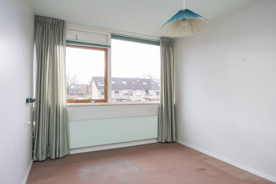 Foto 17 van van Essenstraat 41