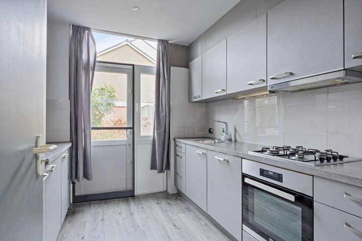 Photo 2 of Acacialaan 34