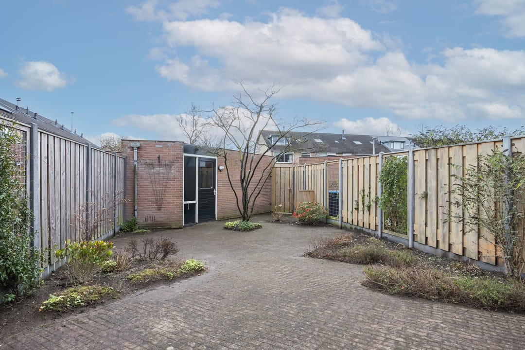 Foto 28 van van Essenstraat 41