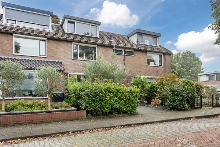 Photo 4 of Erasmusstraat 21