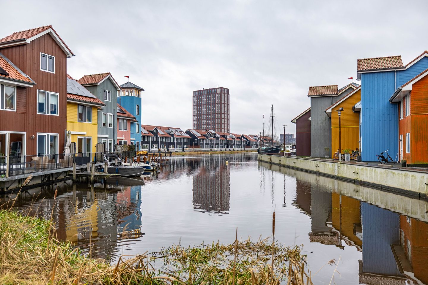 Photo 4 of Reitdiephaven 433