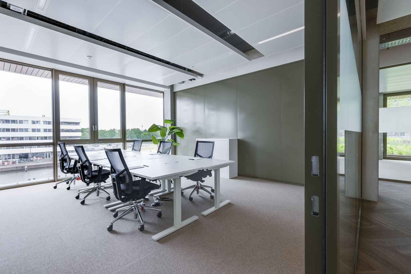 Bekijk foto 3 van Willem Fenengastraat 16-E