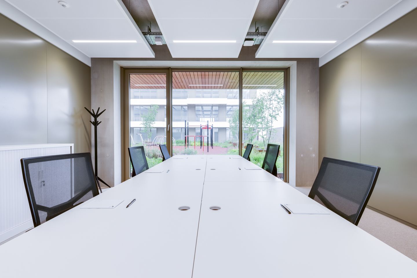 Bekijk foto 2 van Willem Fenengastraat 16-E