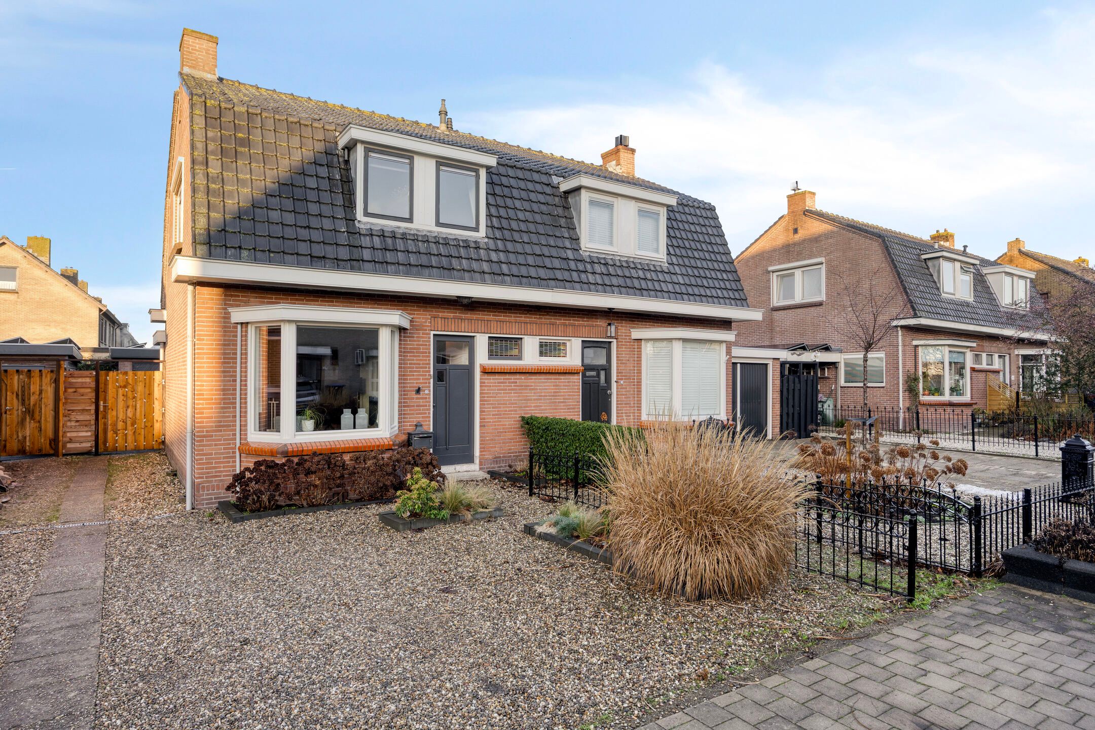 Buying a house in The Netherlands., Schoolstraat 27