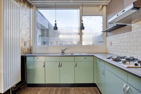 Marathon 46 secondary image