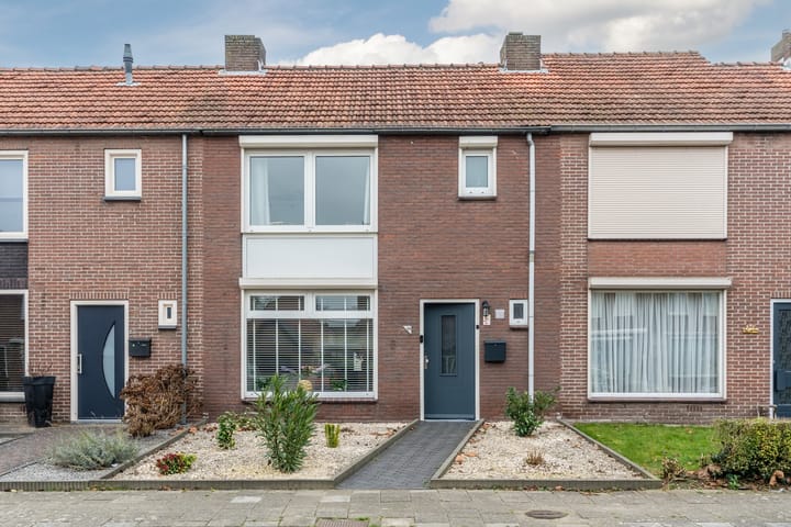 Photo 1 of Koningin Julianastraat 24