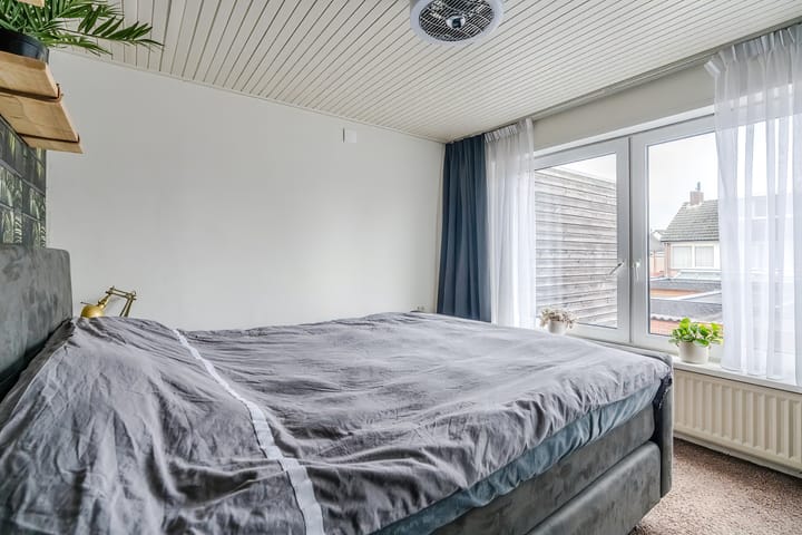 Photo 17 of Koningin Julianastraat 24