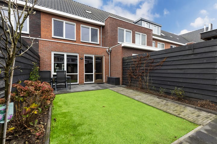 Foto 33 van Minorcalaan 25