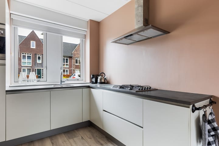 Foto 13 van Minorcalaan 25