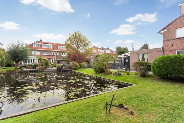 Foto 3 van Bergplein 11