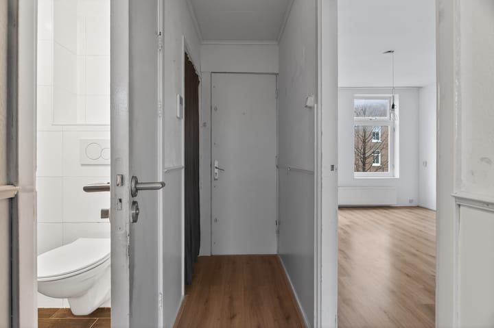 Foto 7 van Molukkenstraat 81-2