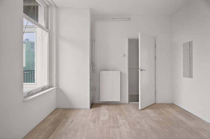 Foto 10 van Molukkenstraat 81-2