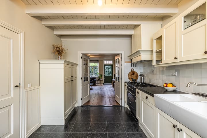 Foto 19 van Uiterstegracht 56