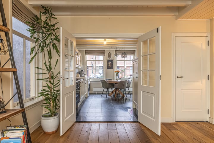 Foto 21 van Uiterstegracht 56