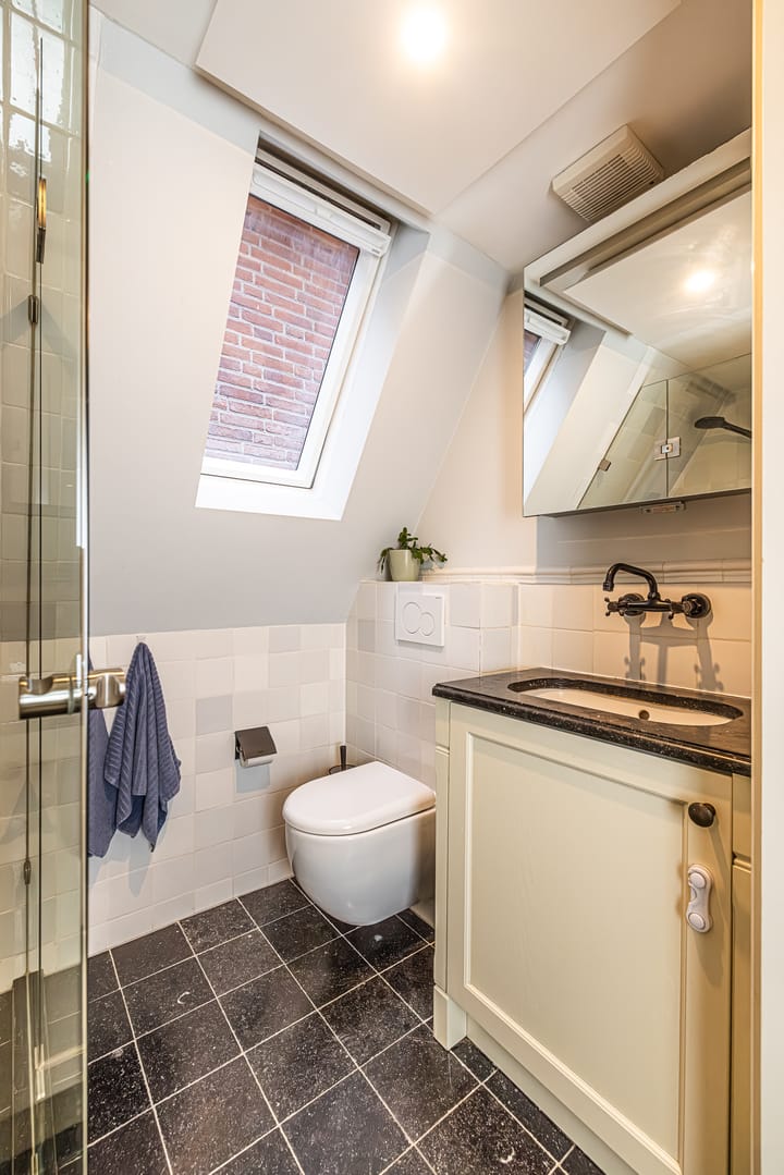 Foto 47 van Uiterstegracht 56