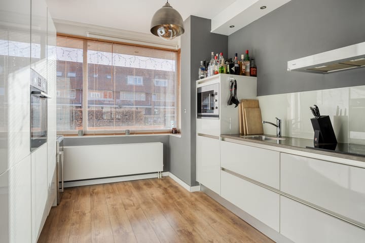 Jan Sluijtersstraat 45