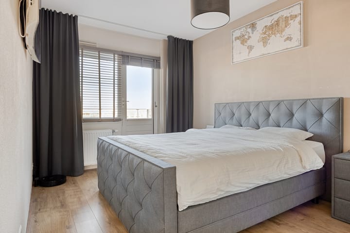 Foto 15 van Jan Sluijtersstraat 45