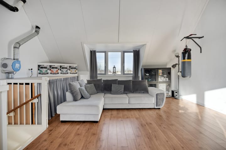 Foto 22 van Jan Sluijtersstraat 45