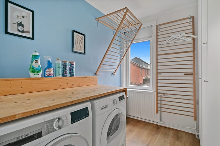 Foto 21 van Jan van Galenstraat 25