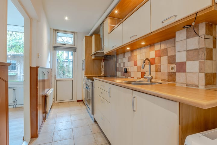 Foto 3 van Oostendamstraat 155-B