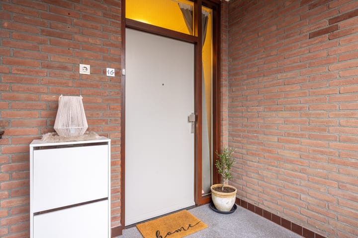 Foto 9 van Kerkplein 16