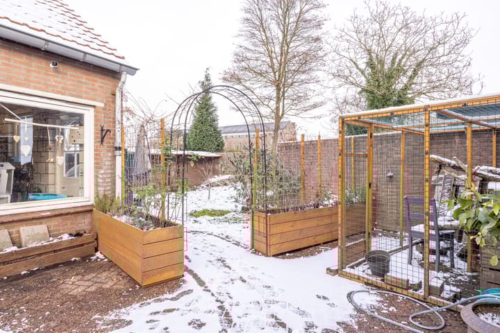 Foto 38 van Napoleonbaan Noord 25