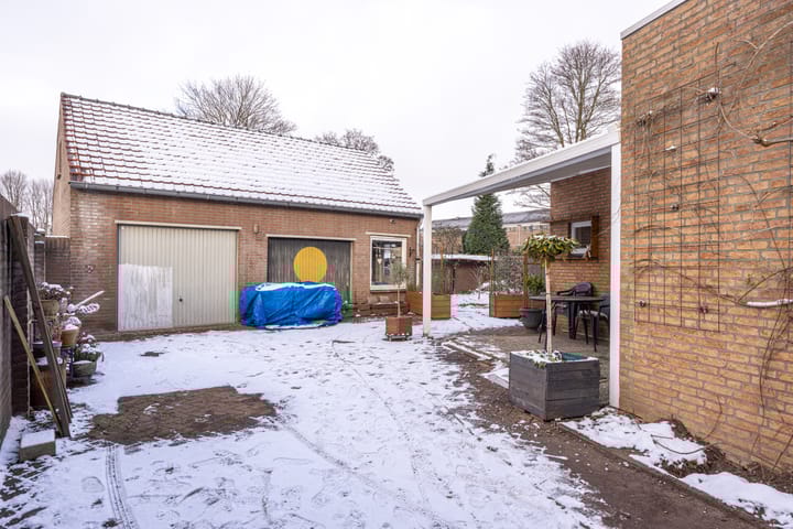 Foto 42 van Napoleonbaan Noord 25