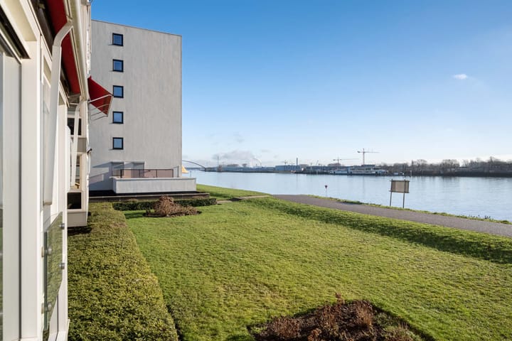 Photo 30 of Pontonniersweg 128