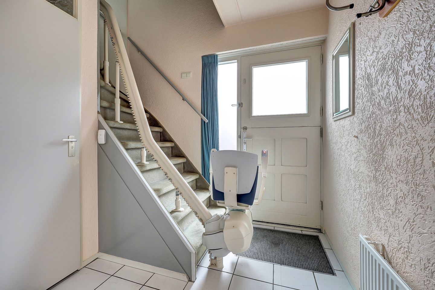 Foto 5 van de Aalbes 9