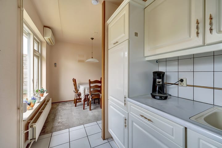 Foto 17 van de Aalbes 9