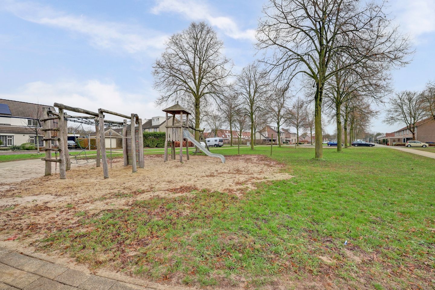 Foto 44 van de Aalbes 9