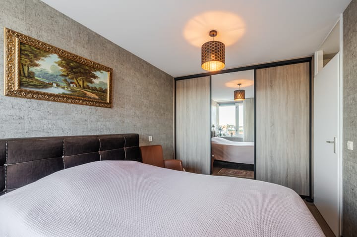 Photo 25 of Tramstraat 12-A