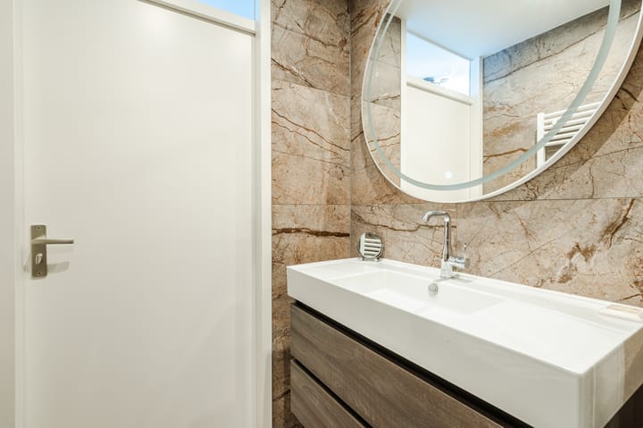 Photo 31 of Tramstraat 12-A