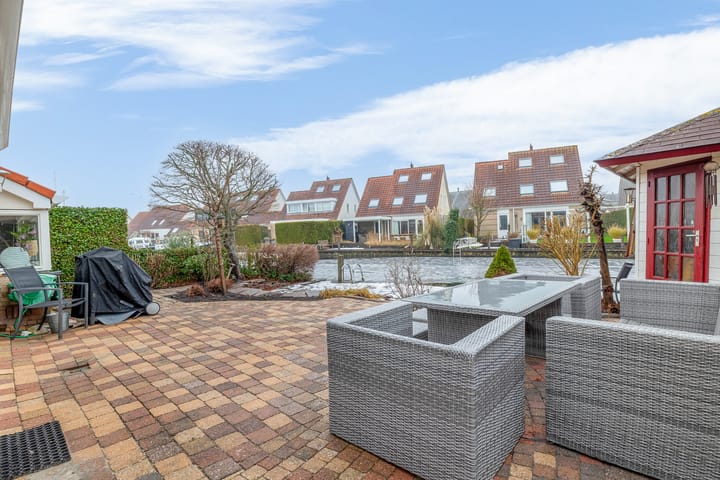 Photo 3 of Scholekster 9