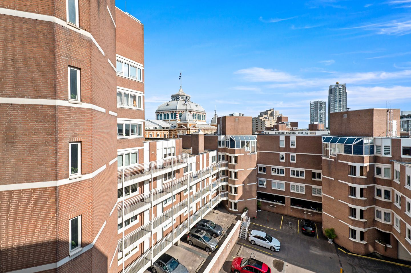 Foto 10 van Gevers Deynootweg 568