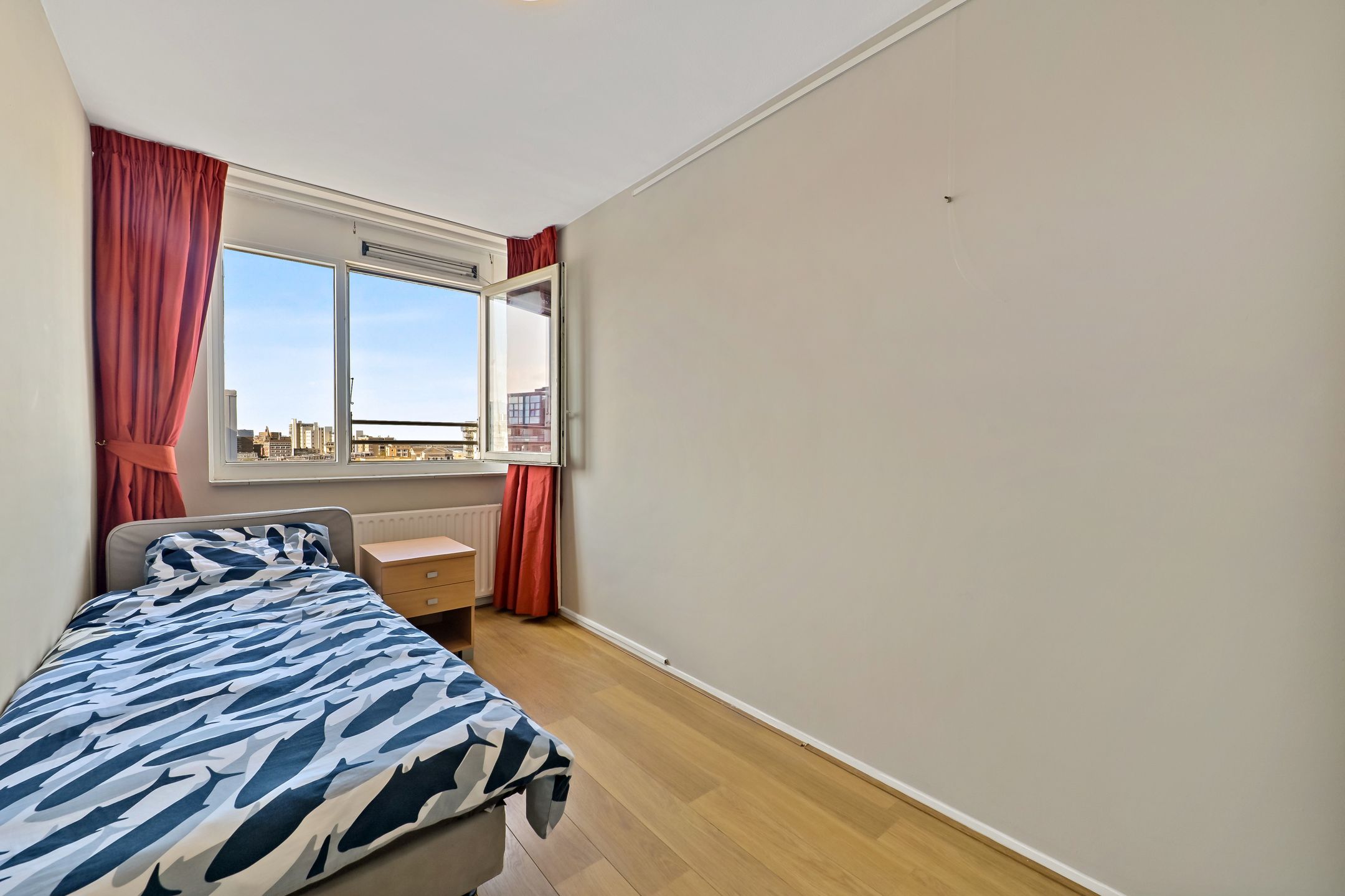 Foto 21 van Gevers Deynootweg 568