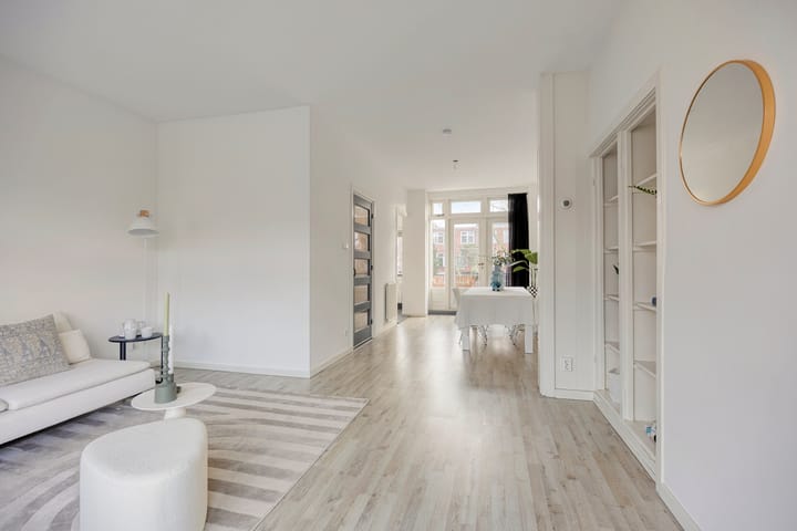 Foto 13 van Van Hamelstraat 25-B