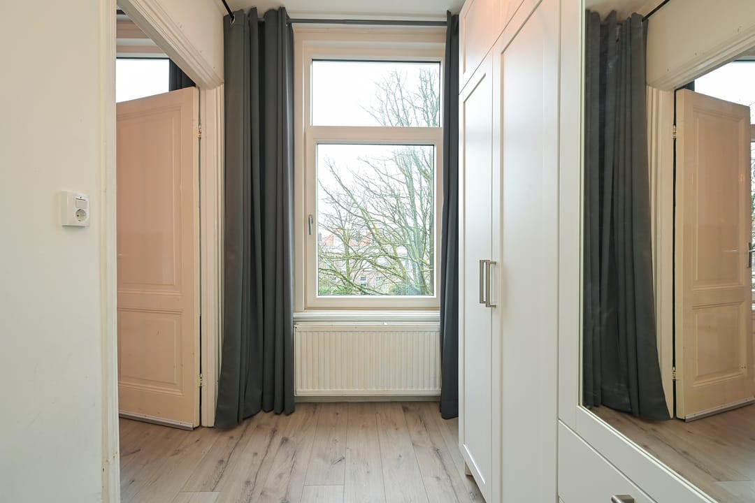 Foto 13 van Koningin Emmakade 97