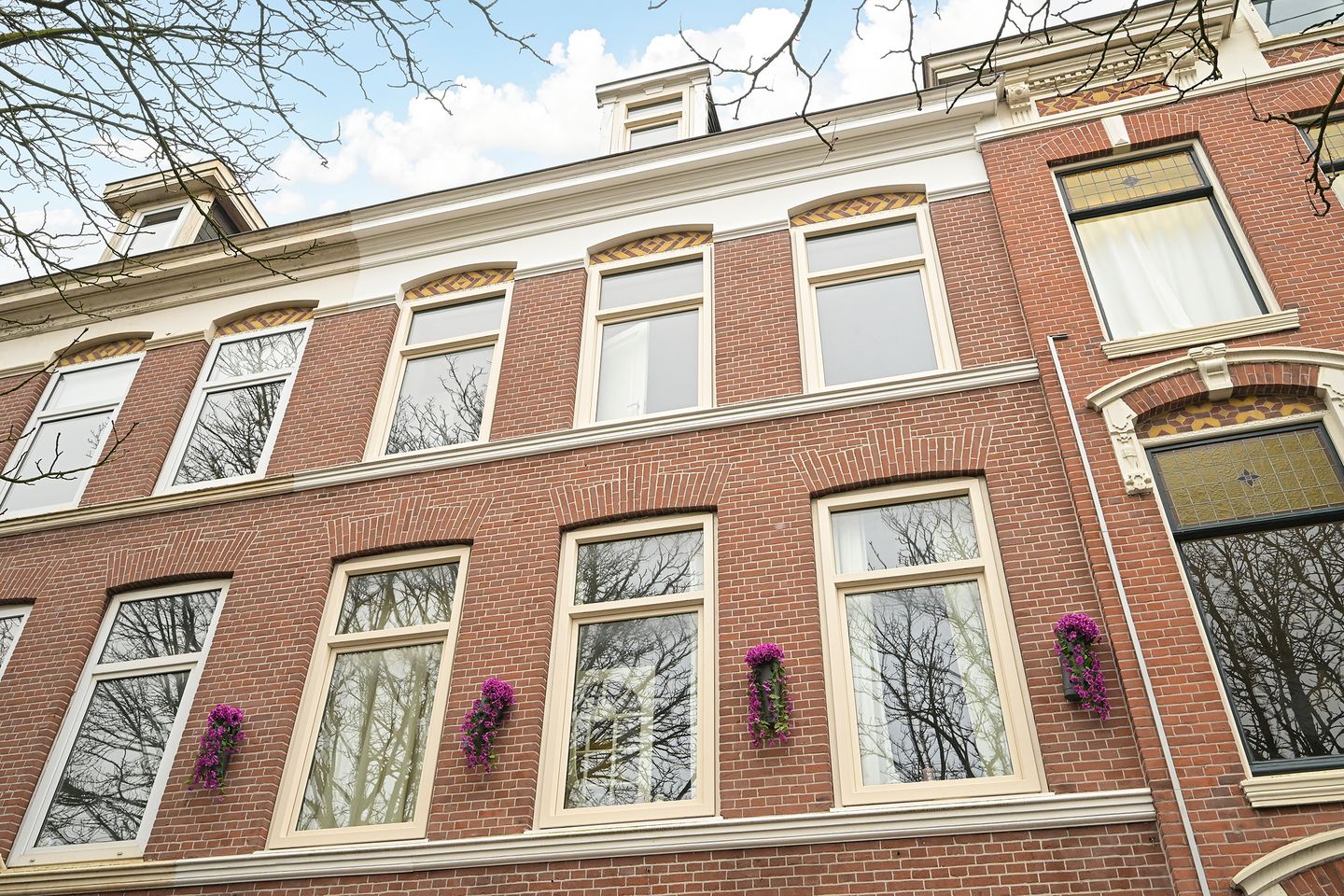 Foto 25 van Koningin Emmakade 97